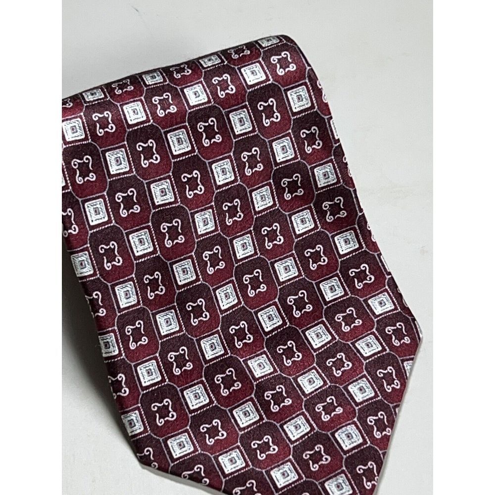 Pierre Cardin Men's Necktie 100% Silk Neck Tie Made in USA‎ Burgandy Y2K Geo